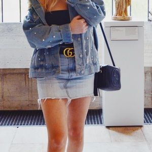 Levi’s distressed denim skirt